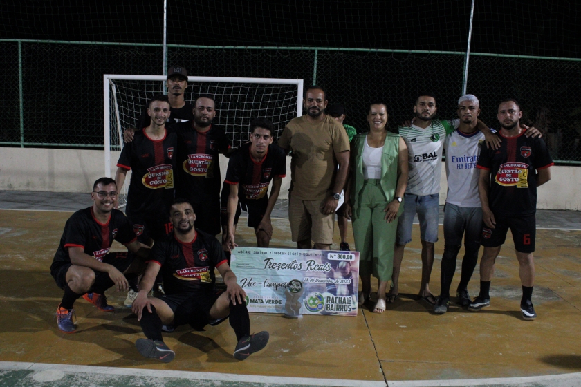 Imagem Noticia: Racha dos Bairros em Mata Verde: Celebrando o Futsal e Investindo no Esporte Local