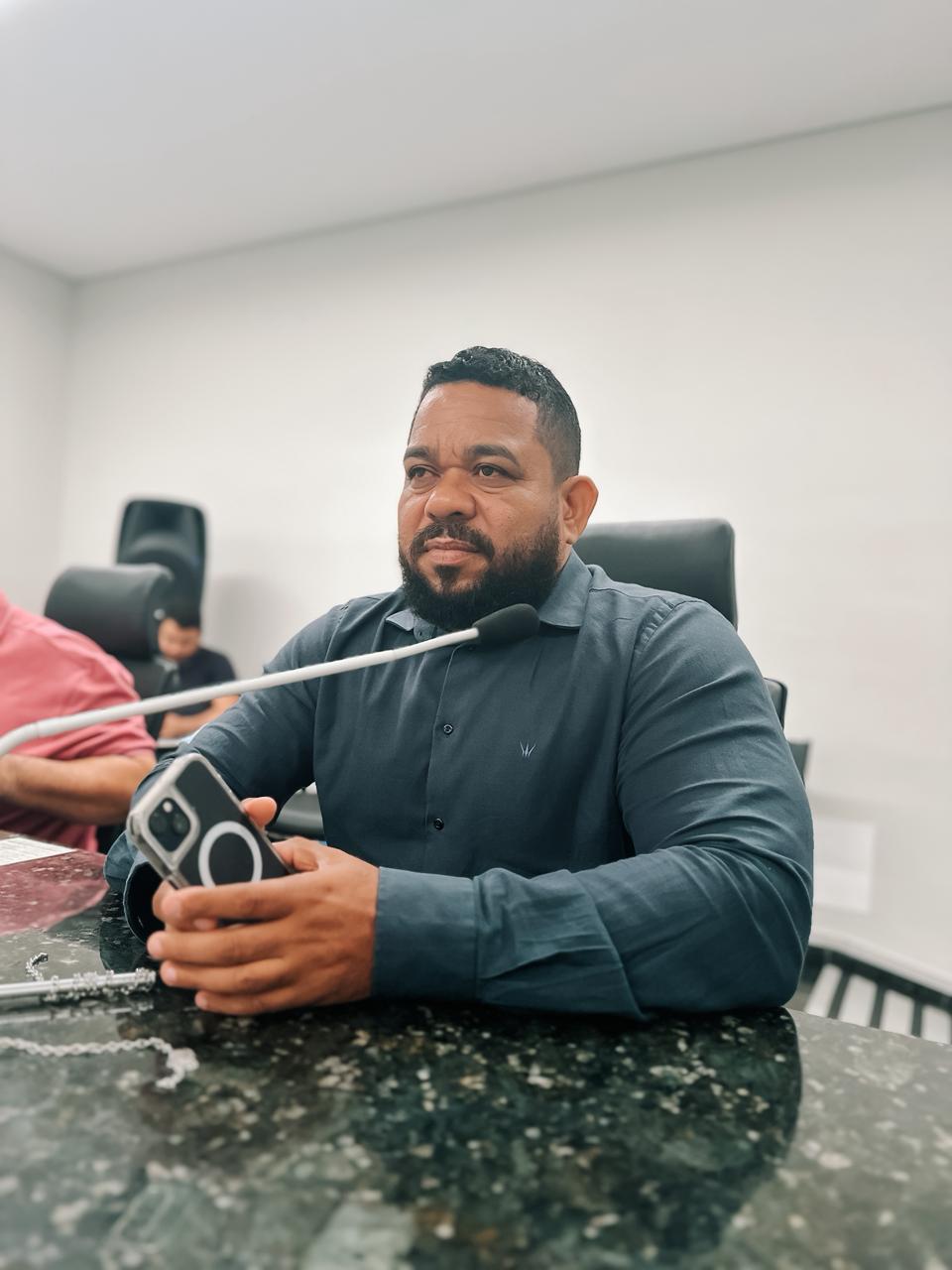 Imagem Notica: Câmara Municipal de Almenara realiza 6ª Reunião Ordinária da Legislatura 2025/2028