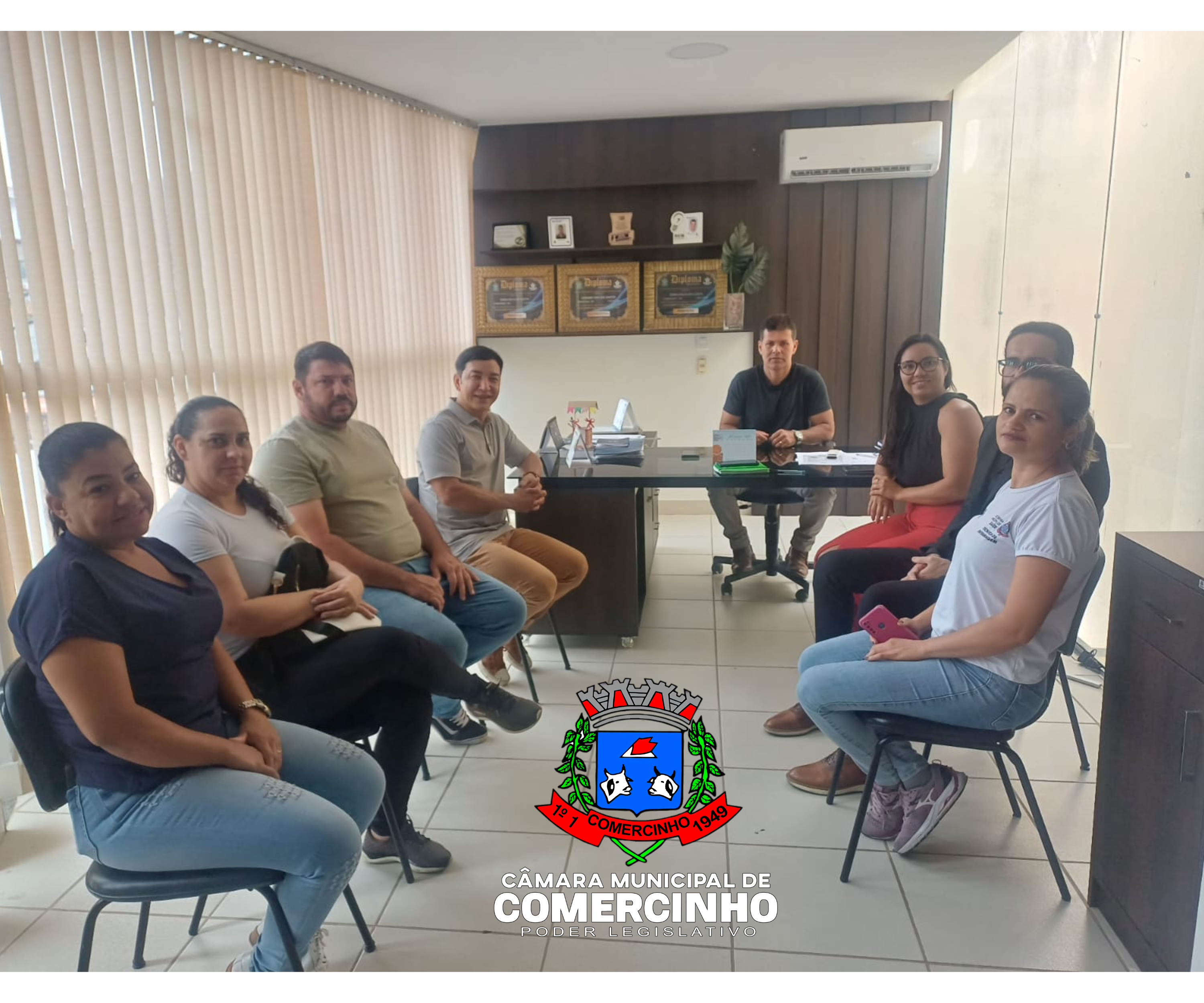 Imagem Noticia: REUNIÃO SOBRE REAJUSTE SALARIAL DOS TÉCNICOS DE ENFERMAGEM