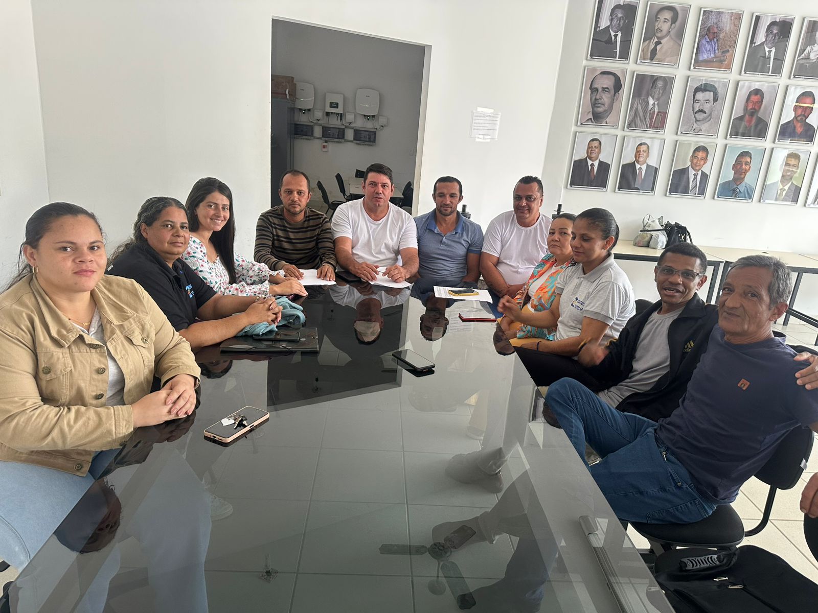 Imagem Noticia: Câmara Municipal de Comercinho se reúne com o Conselho Tutelar.