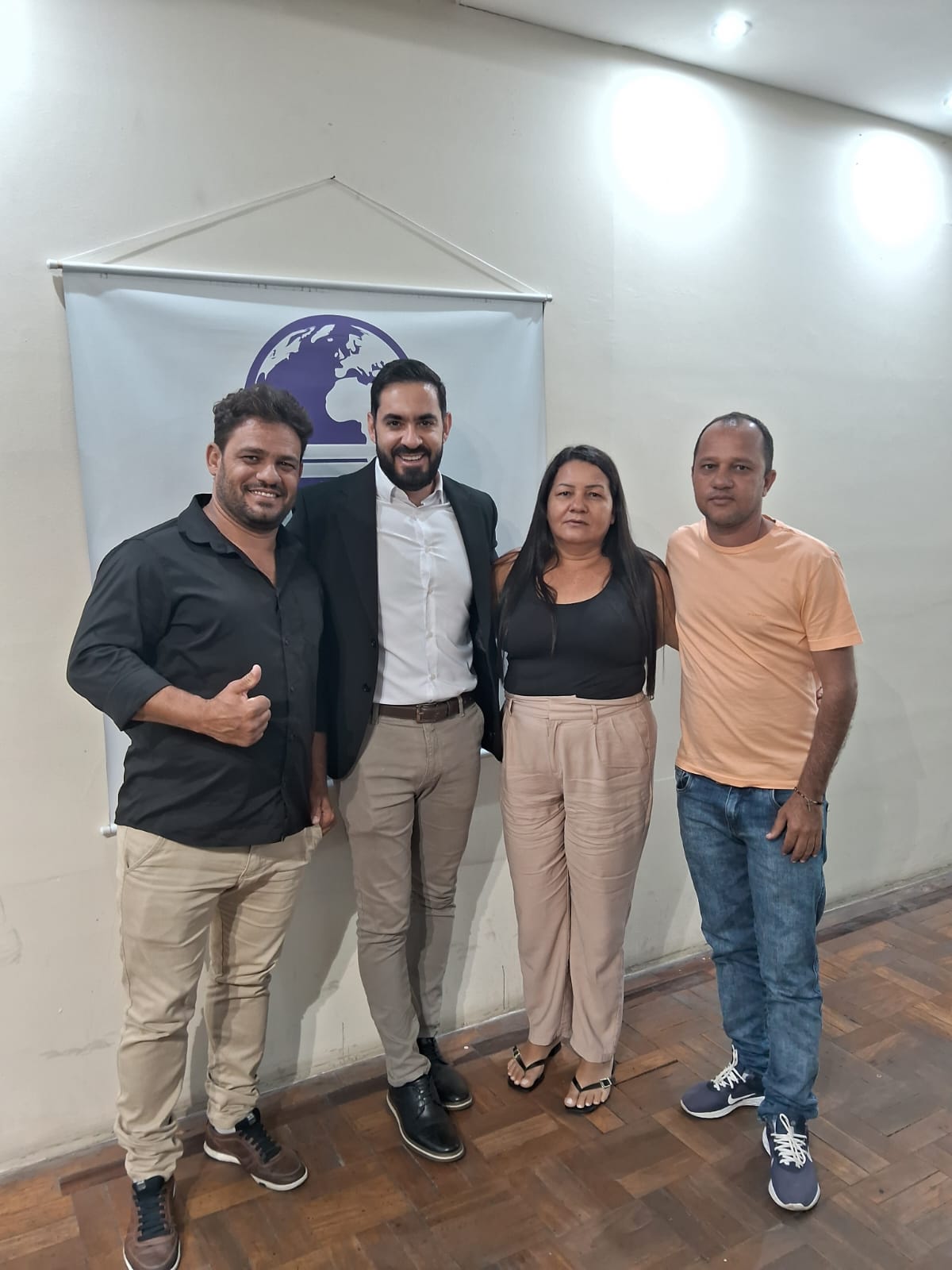 Imagem Noticia: Vereadores da Câmara Municipal de Comercinho-MG participam de um importante curso de capacitação com o tema: “Mecanismos de Controle da Administração Pública sob a Ótica do Planejamento Municipal