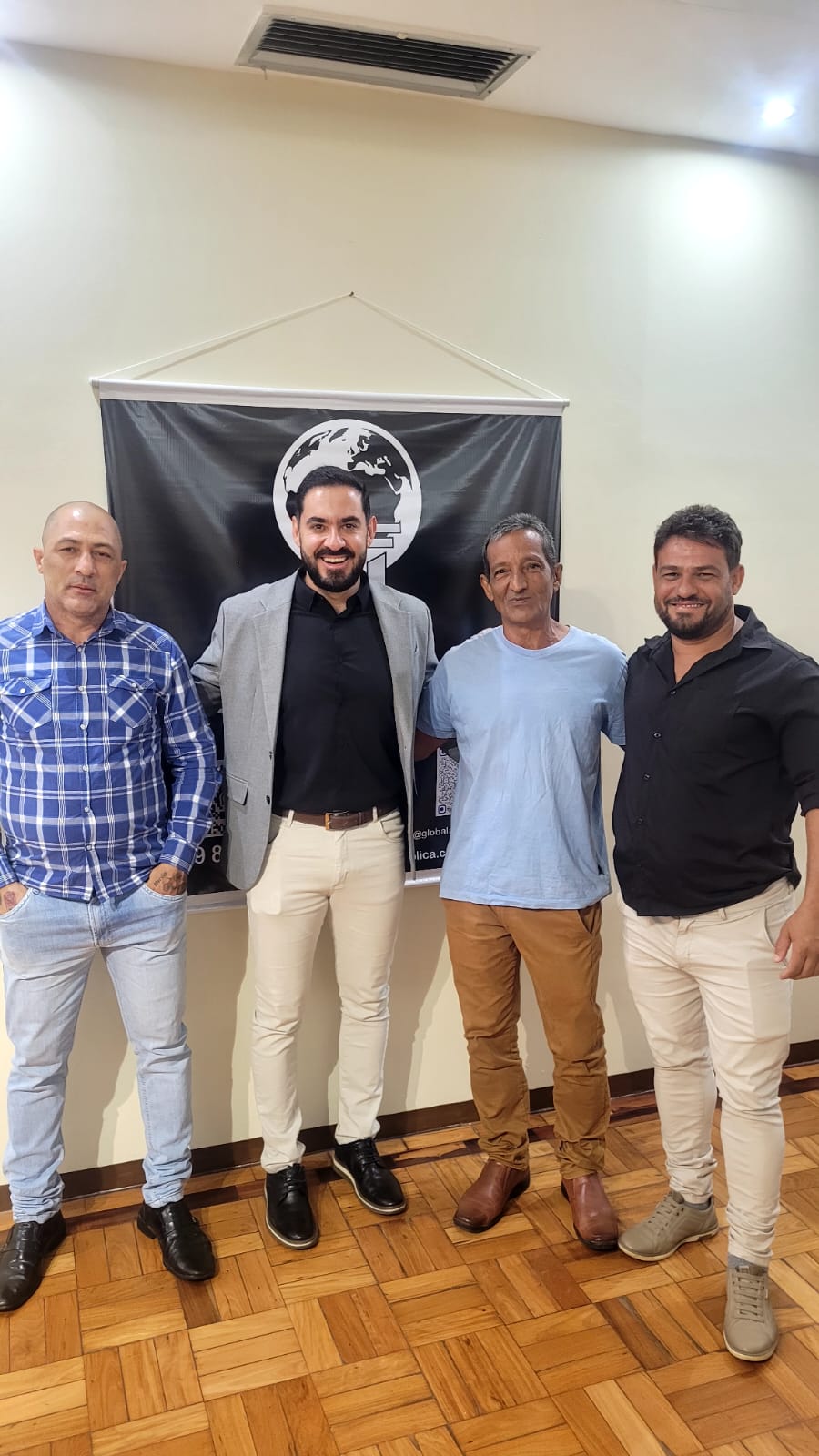 Vereadores de Comercinho, José Aparecido, Izael Coelho e Sirlando Dourado, participaram de um curso de capacitação realizado em Belo Horizonte.