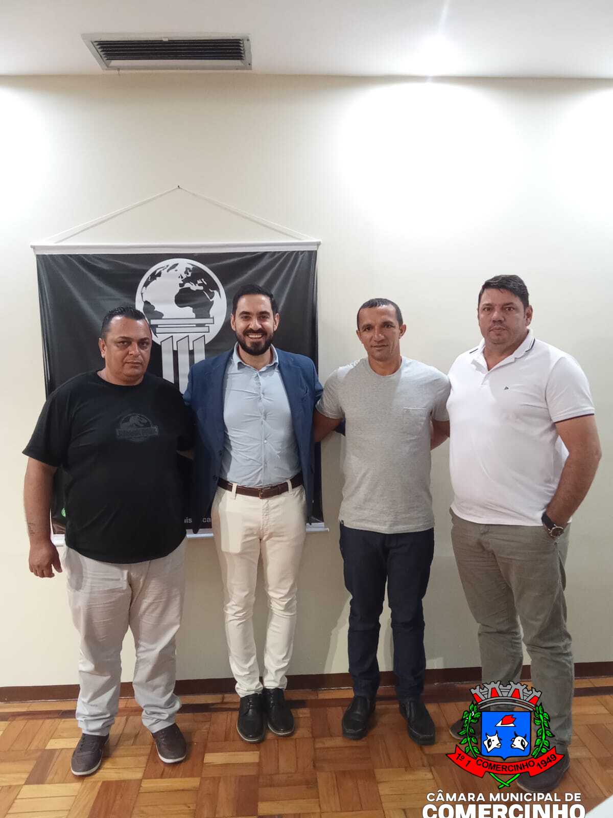 Vereadores de Comercinho participam de capacitação em Belo Horizonte sobre atuação do Legislativo e o Ministério Público